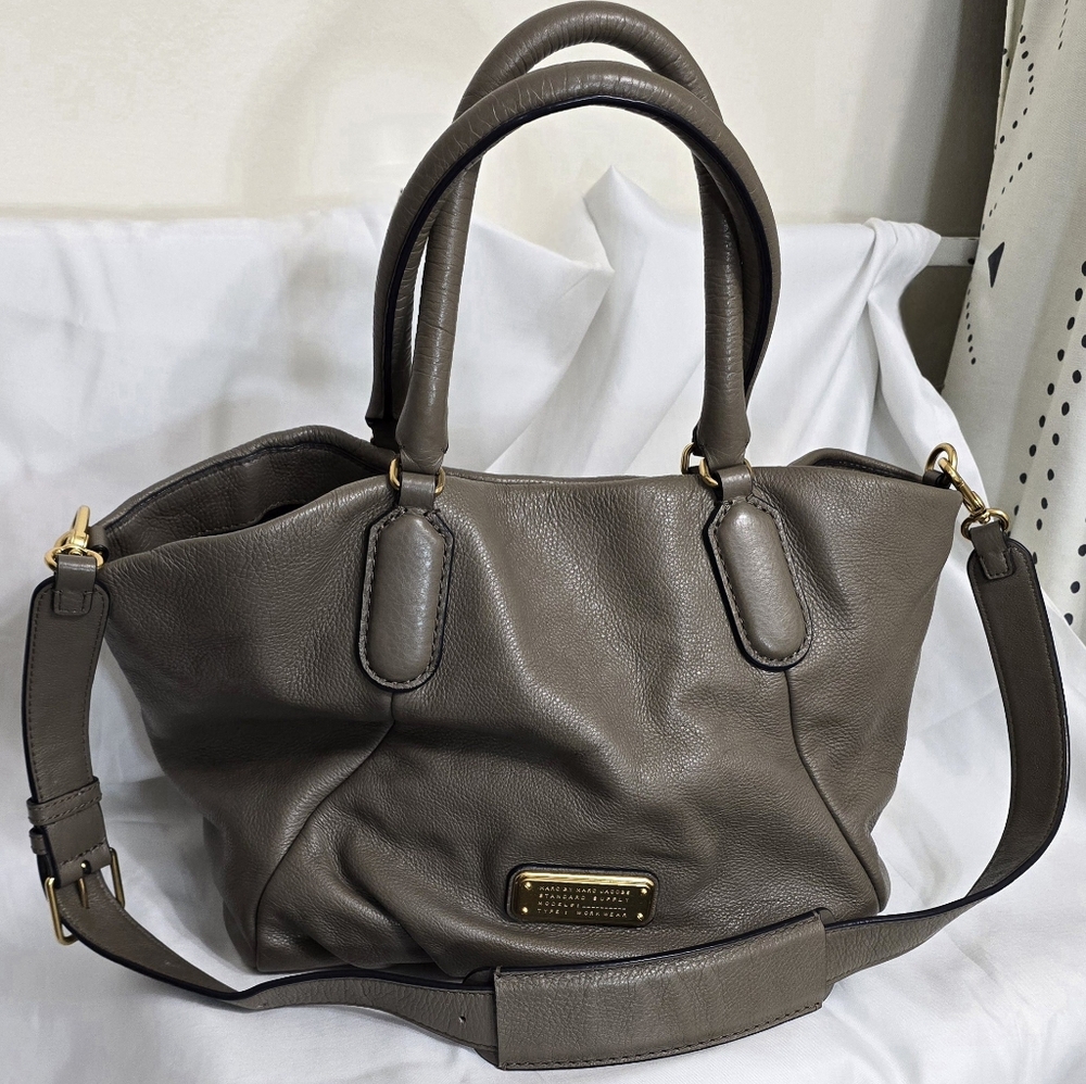 Marc by Marc Jacobs Q Fran Leather Crossbody bag/satchel | Almond Gray
